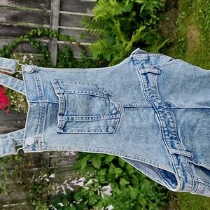 Size 8 Old Navy Jeans Overalls